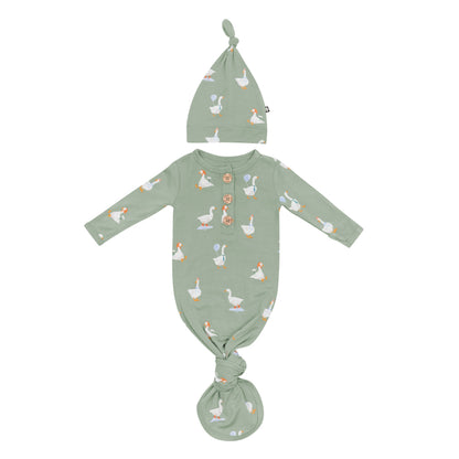 Knotted Gown with Hat Set in Silly Goose