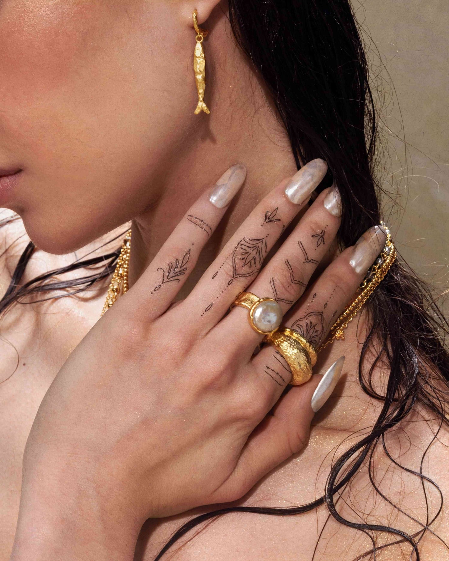 Gold Iris Ring