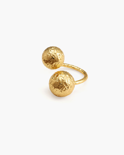 Clio Ring