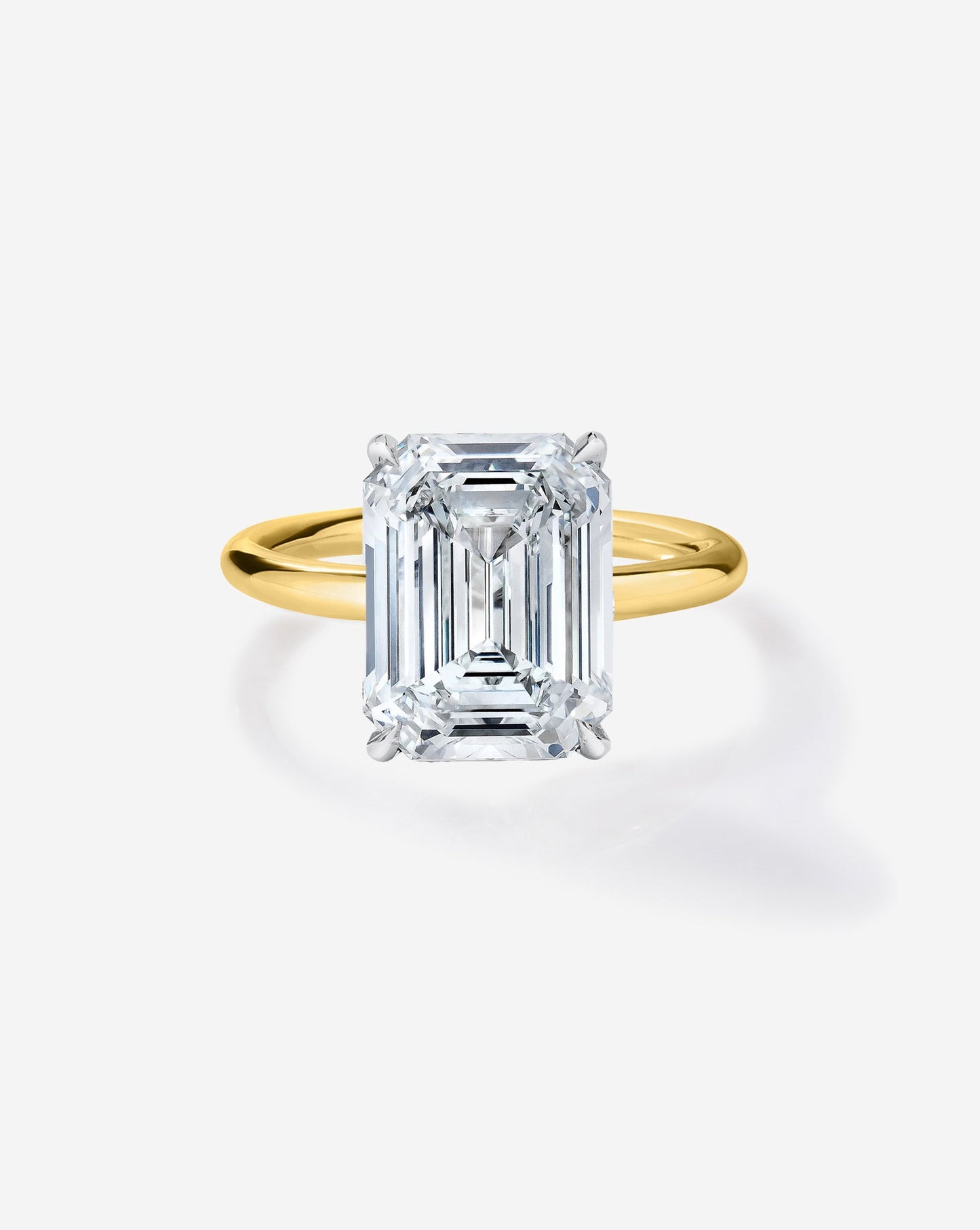 3.16 Emerald Lab Diamond in Cloud Solitaire