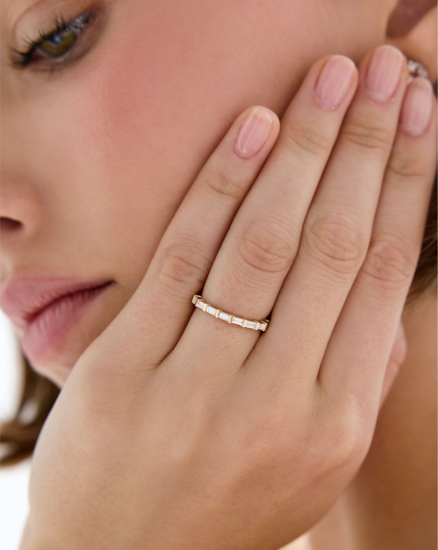 Baguette Bar 3/4 Diamond Band