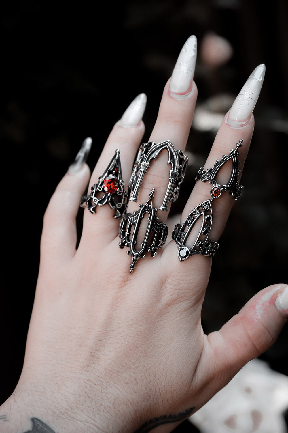 Basilica Noir Ring
