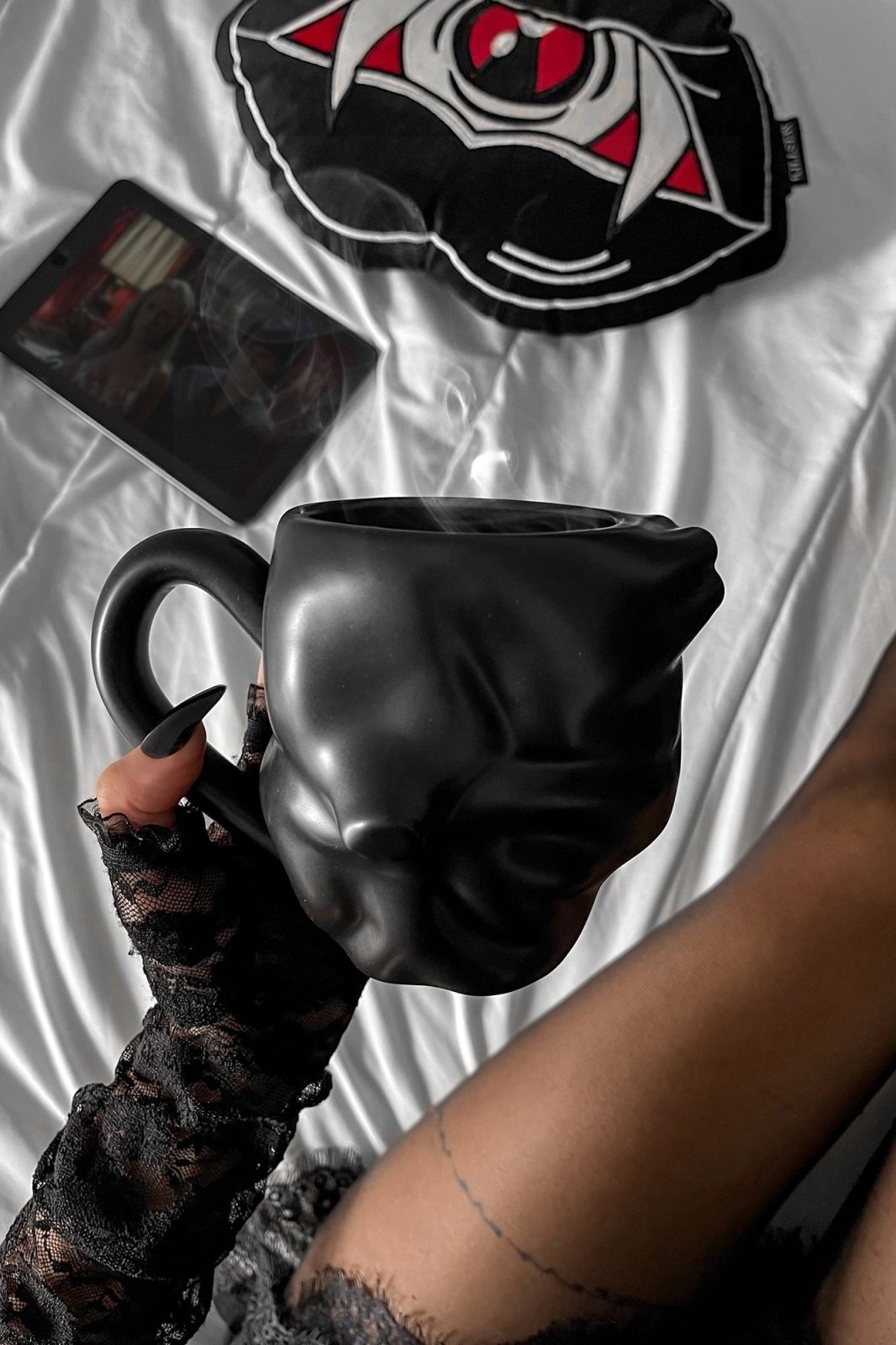 Black Heart Mug [B]