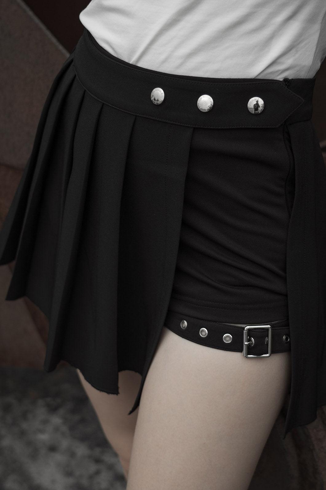 City Witch Skort