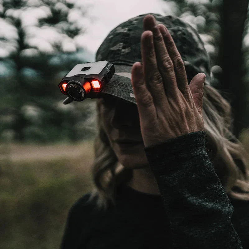 CLAYMORE Capon 120D Cap Light