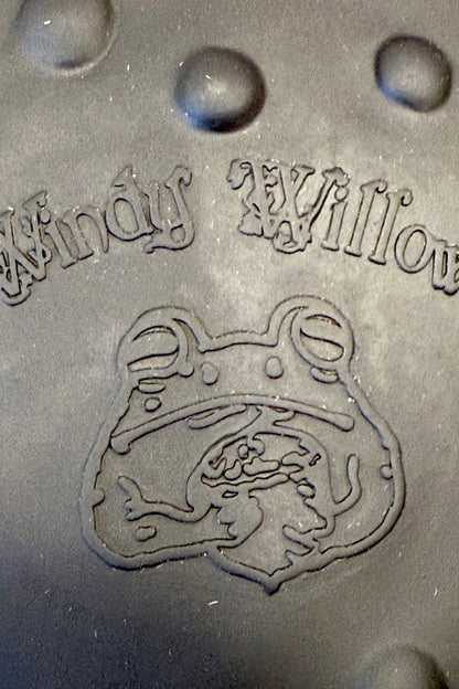 Black Toad Bag [Red Eyes]