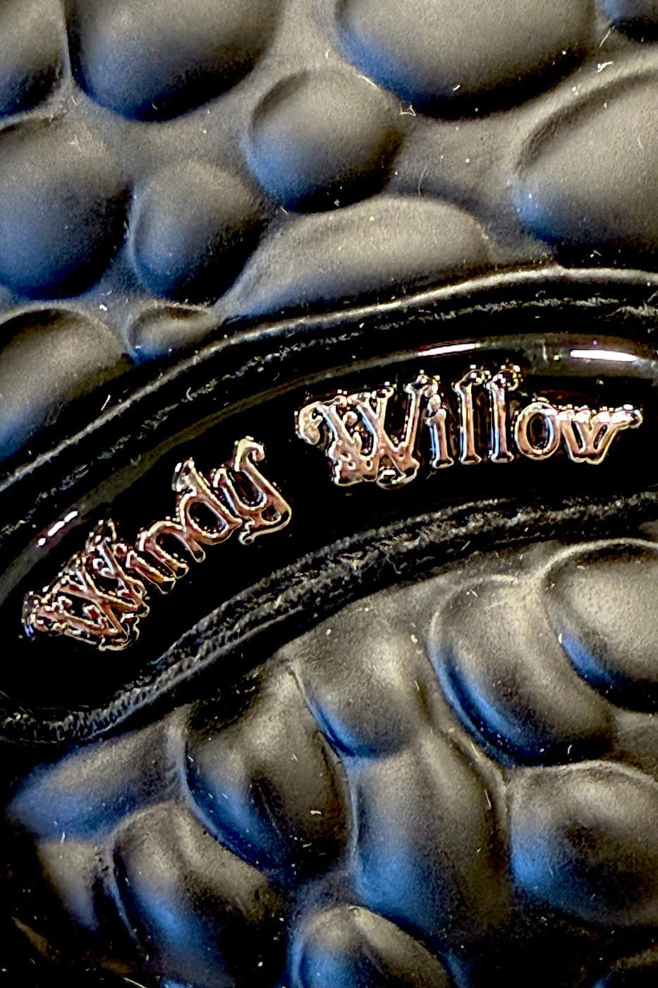 Black Toad Bag [Green Glow Eyes]