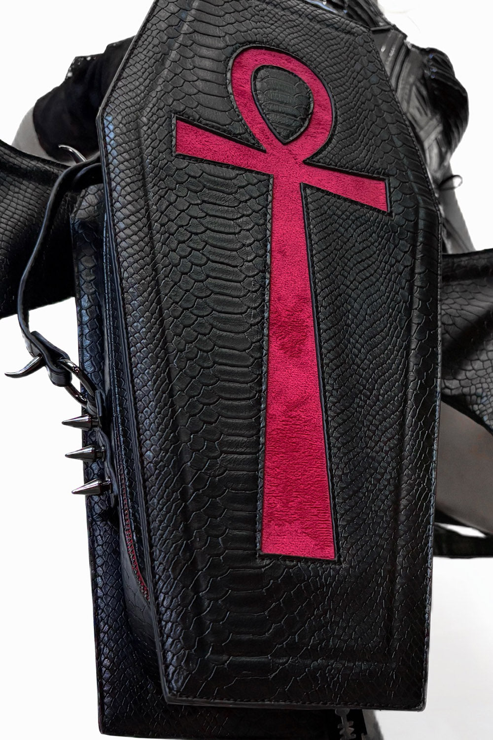 Ankh Coffin Batwing Bag [Snakeskin]